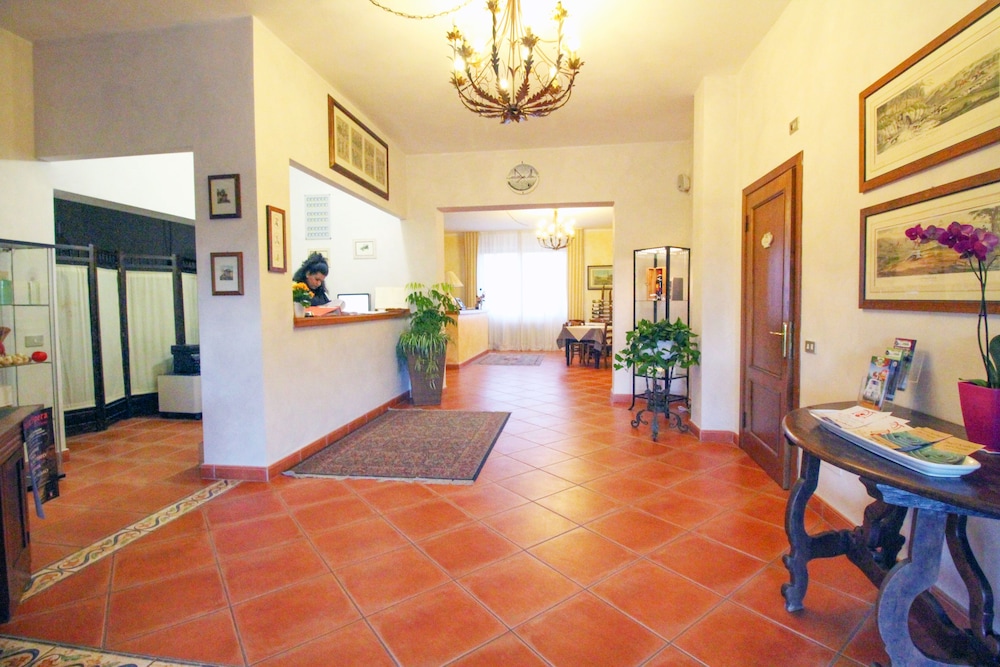 La Loggia Villa Gloria 11/68