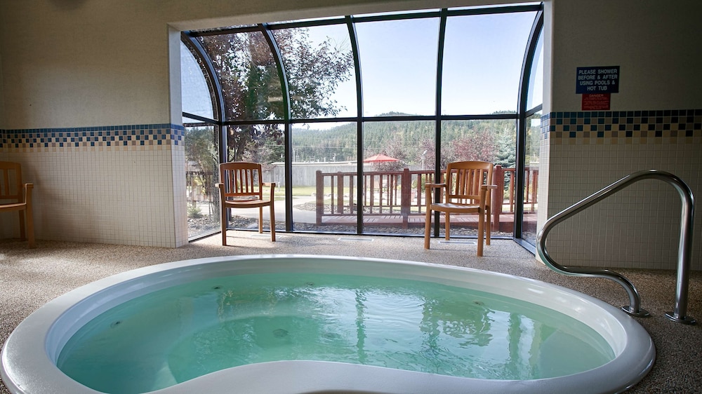 Best Western Golden Spike Inn & Suites 21/33
