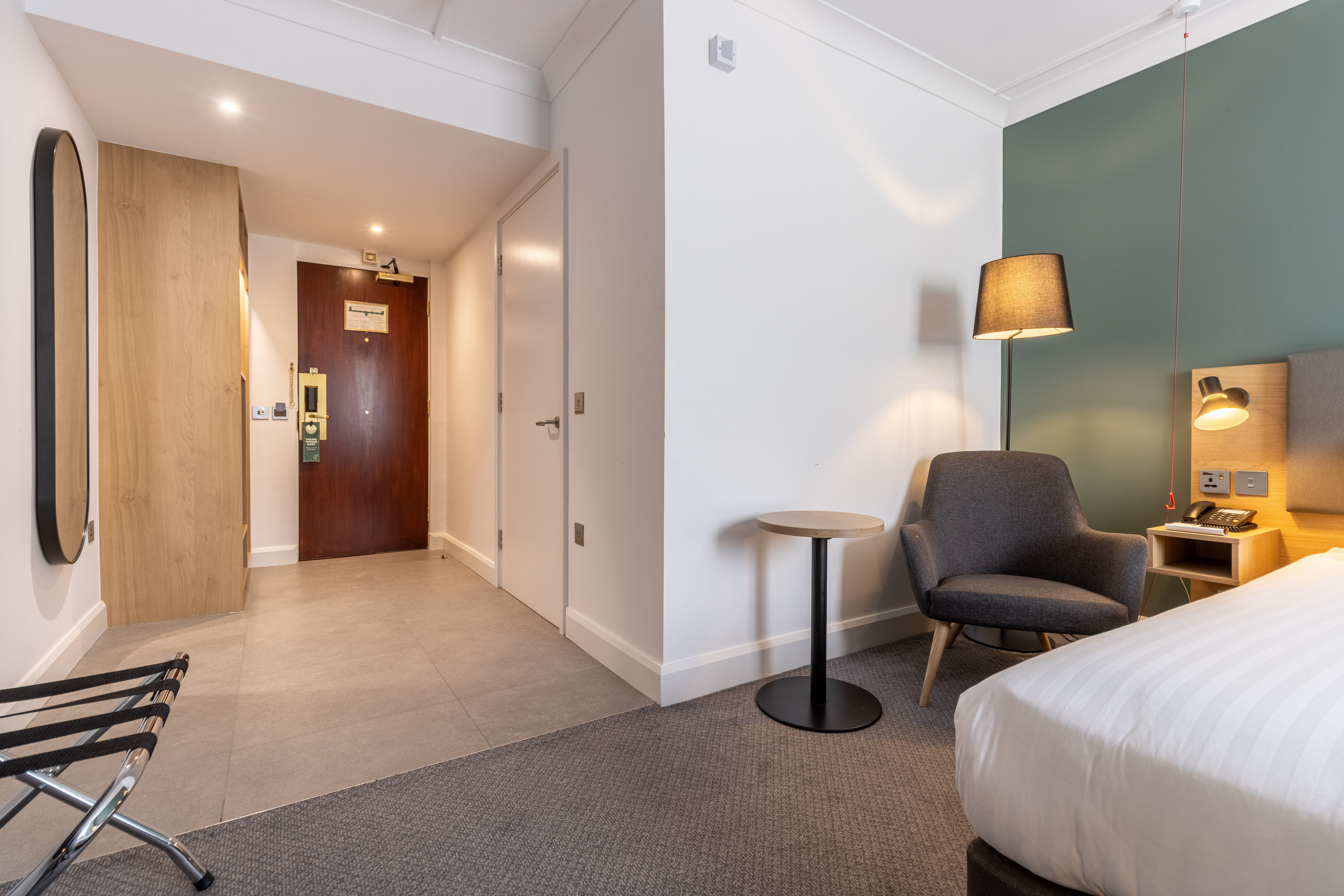 Holiday Inn Newport 11/46
