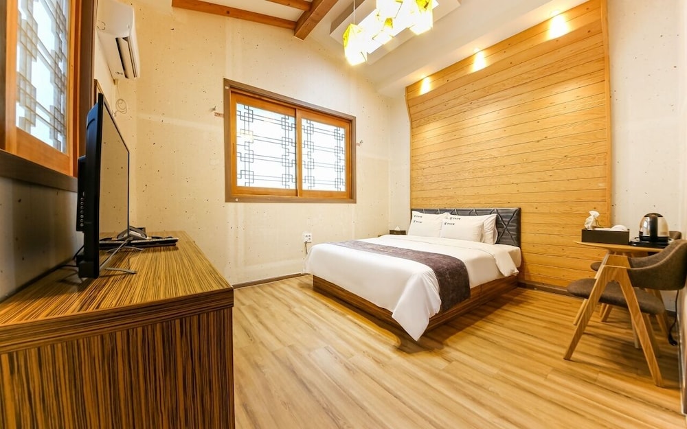 Jeonju Hanok Hotel Goong 10/15