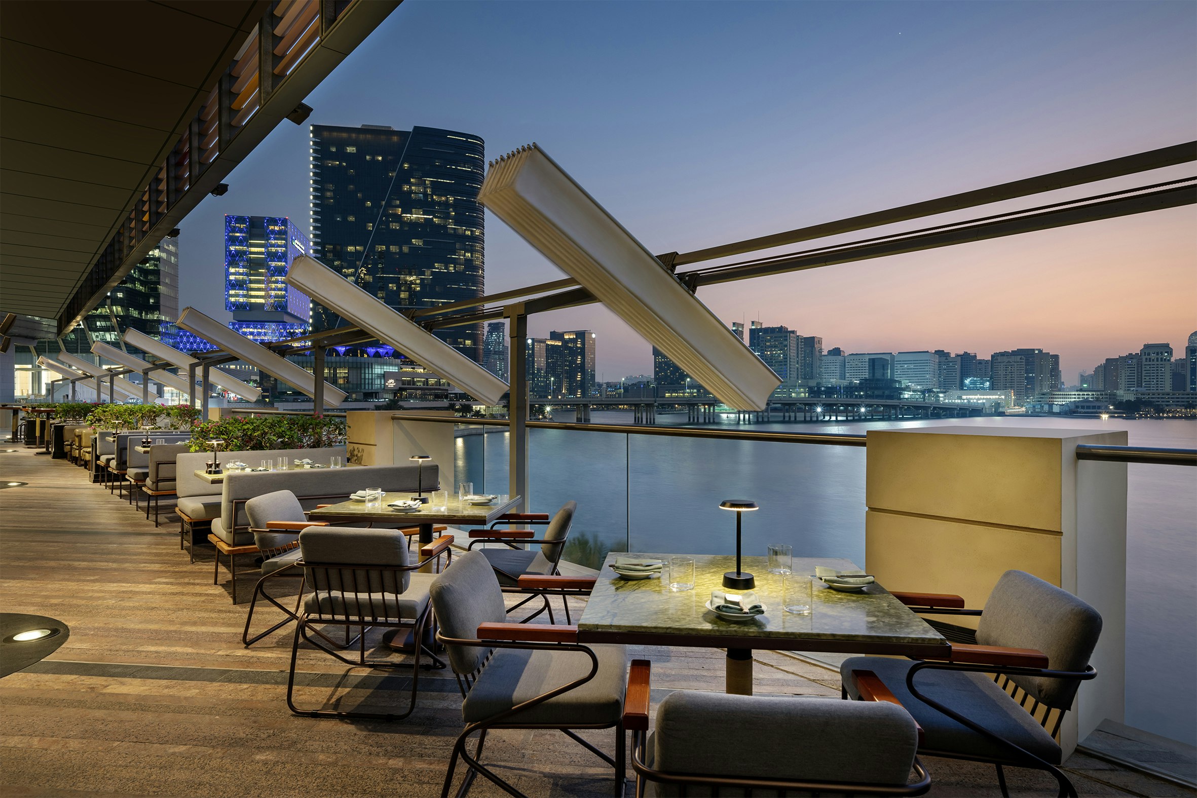 Four Seasons Hotel Abu Dhabi at Al Maryah Island 26/36