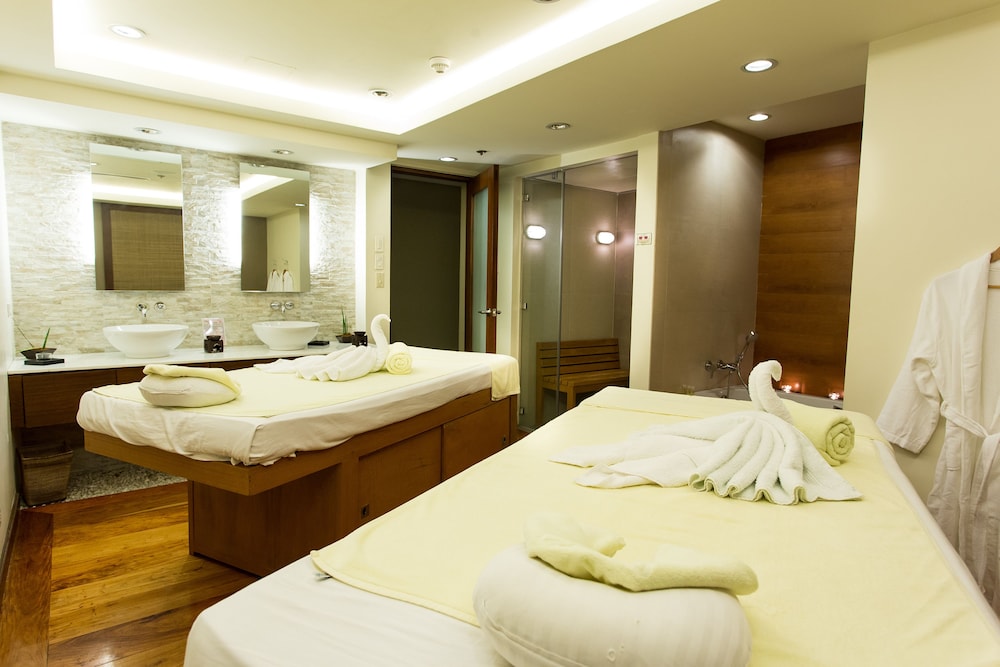 Armada Hotel Manila 18/49