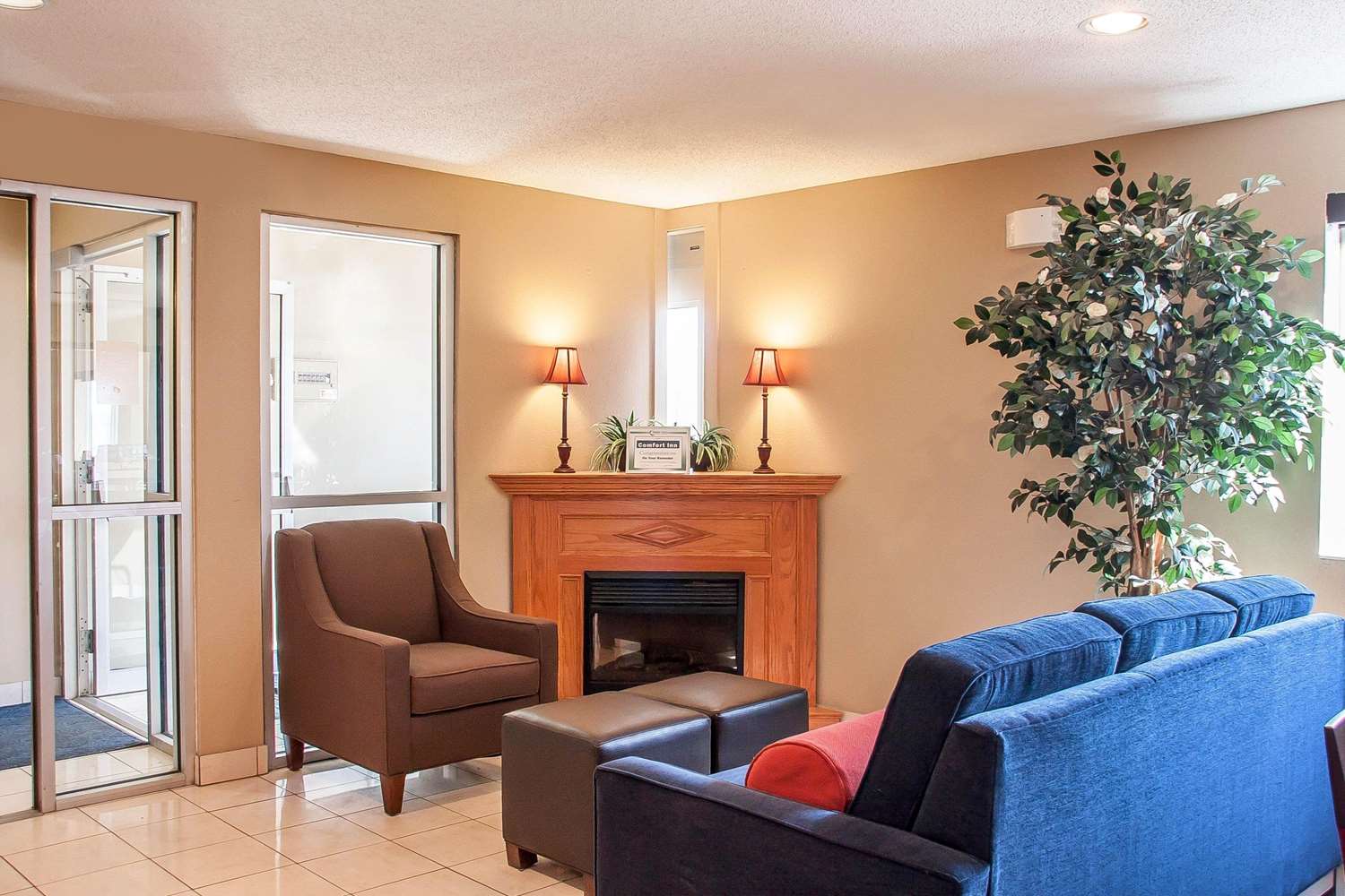 Comfort Inn Fergus Falls 7/10
