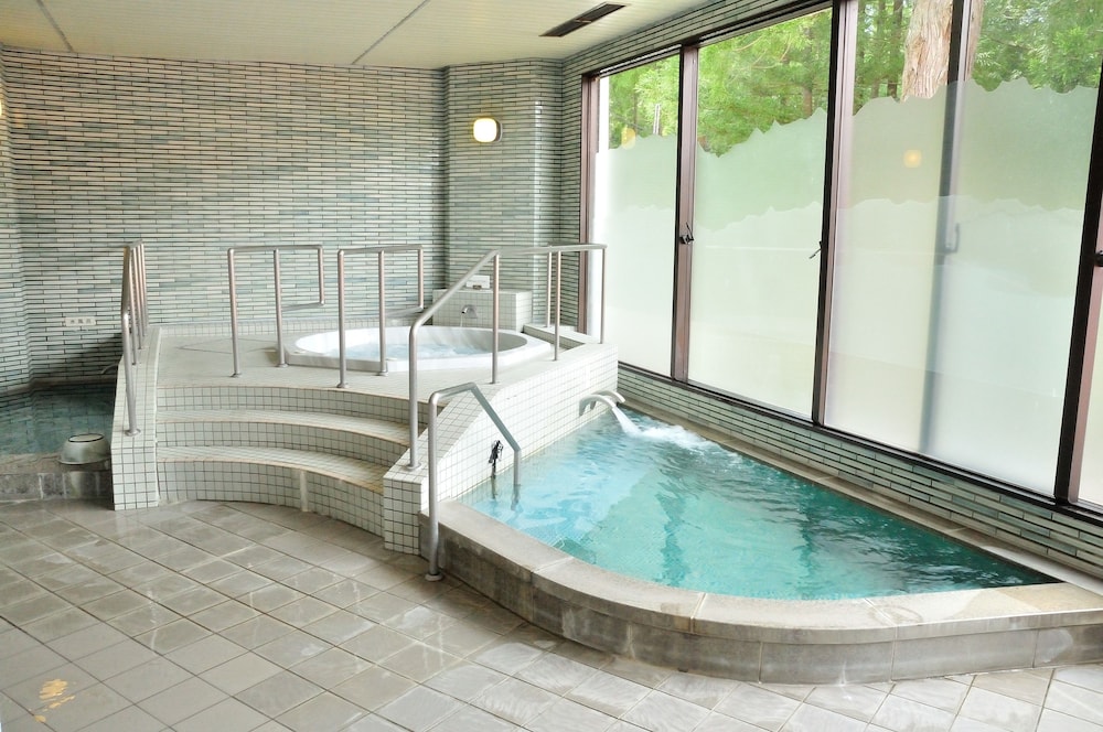 Tateyama Kokusai Hotel 31/61