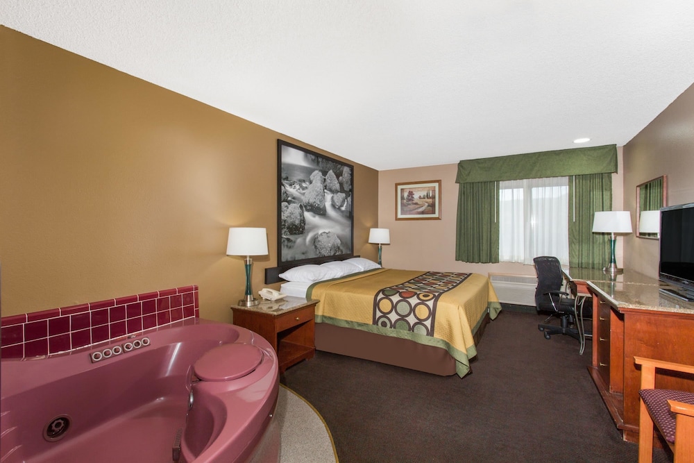 Super 8 By Wyndham Baker City 22/38