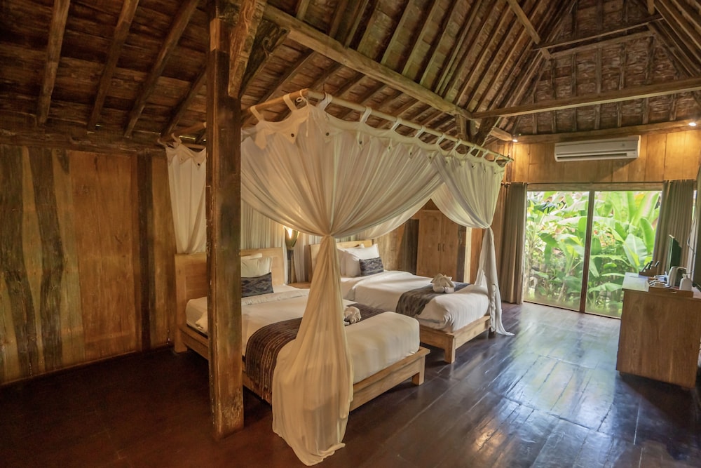 Ubud Art Resort (ex Uma D Mas Villa) 20/48