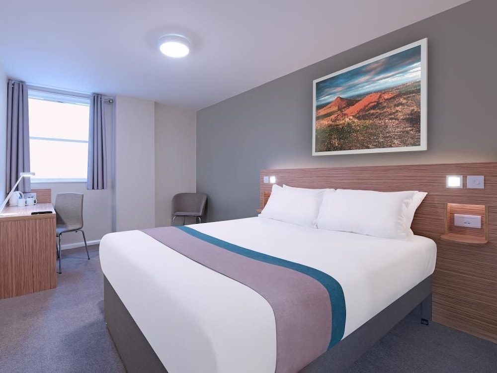 Travelodge London Waterloo Hotel 6/34