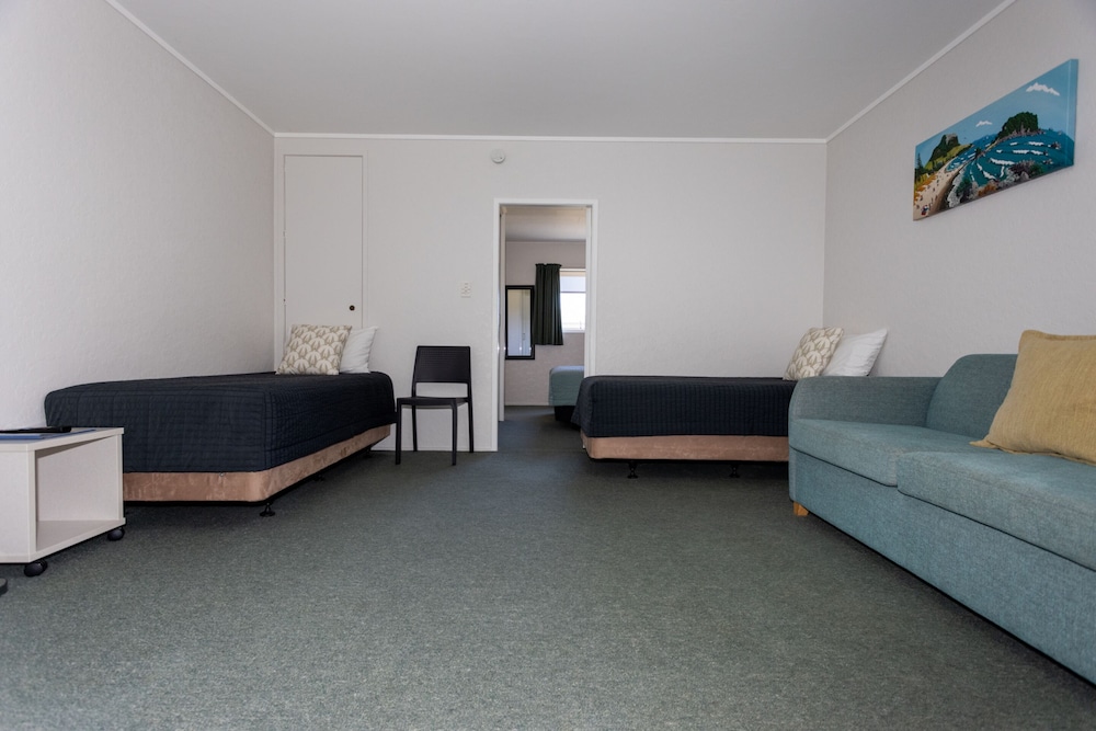 Cosy Corner Holiday Park 26/50