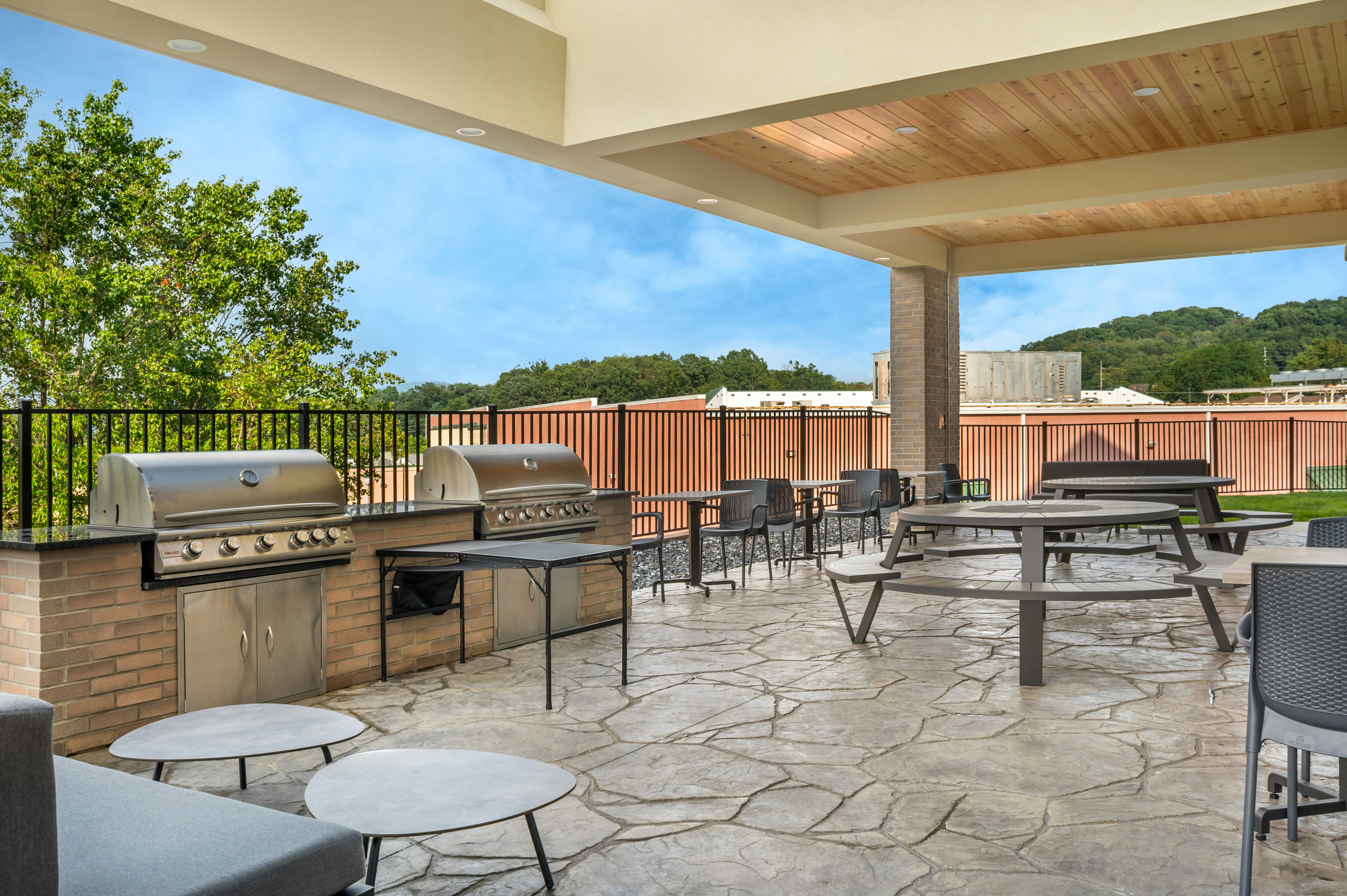 Home2 Suites by Hilton Harrisonburg University 42/50