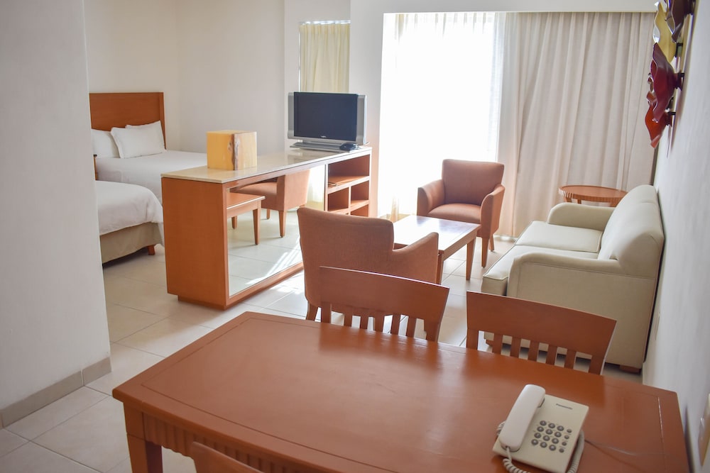 Ambiance Suites by Kavia 34/50