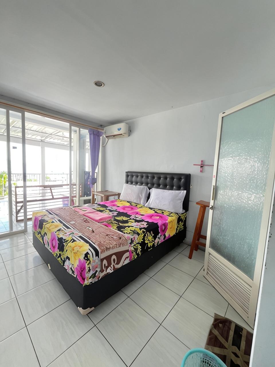 Mawar Hotel 10/34