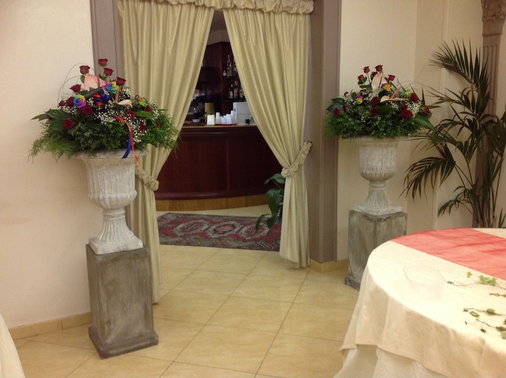 Sammartano Hotel 26/56