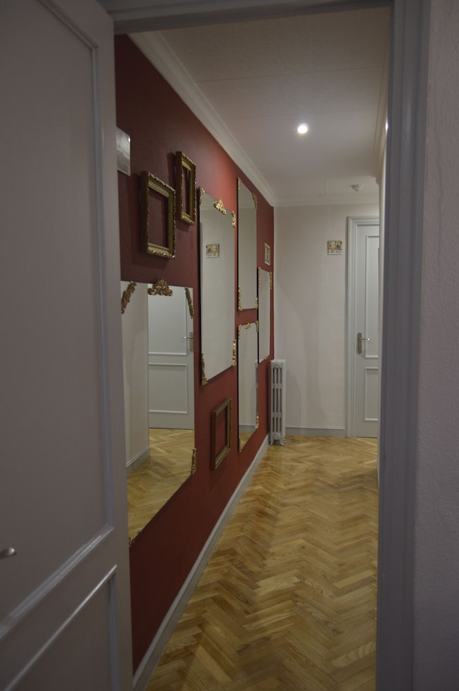 Hostal Aresol 24/33
