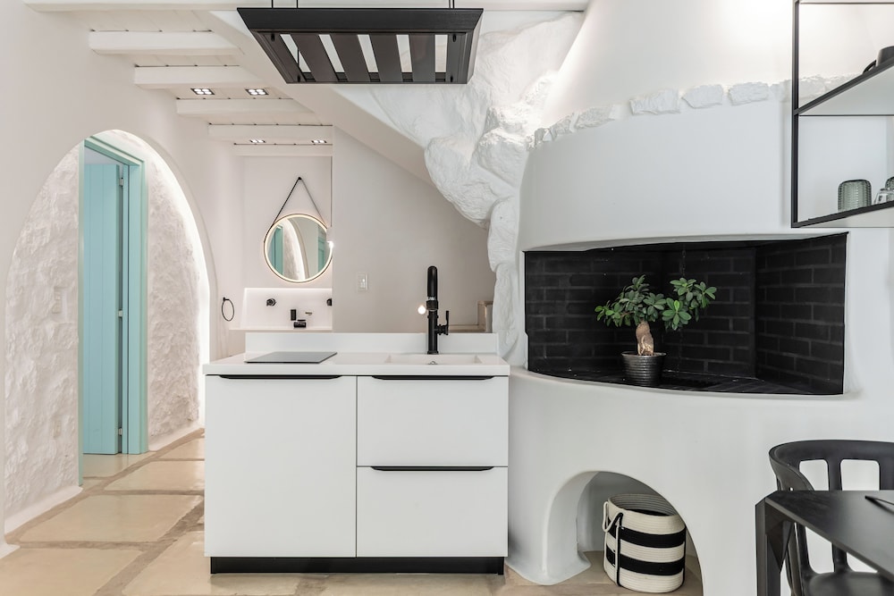 Majo Suites 8/60