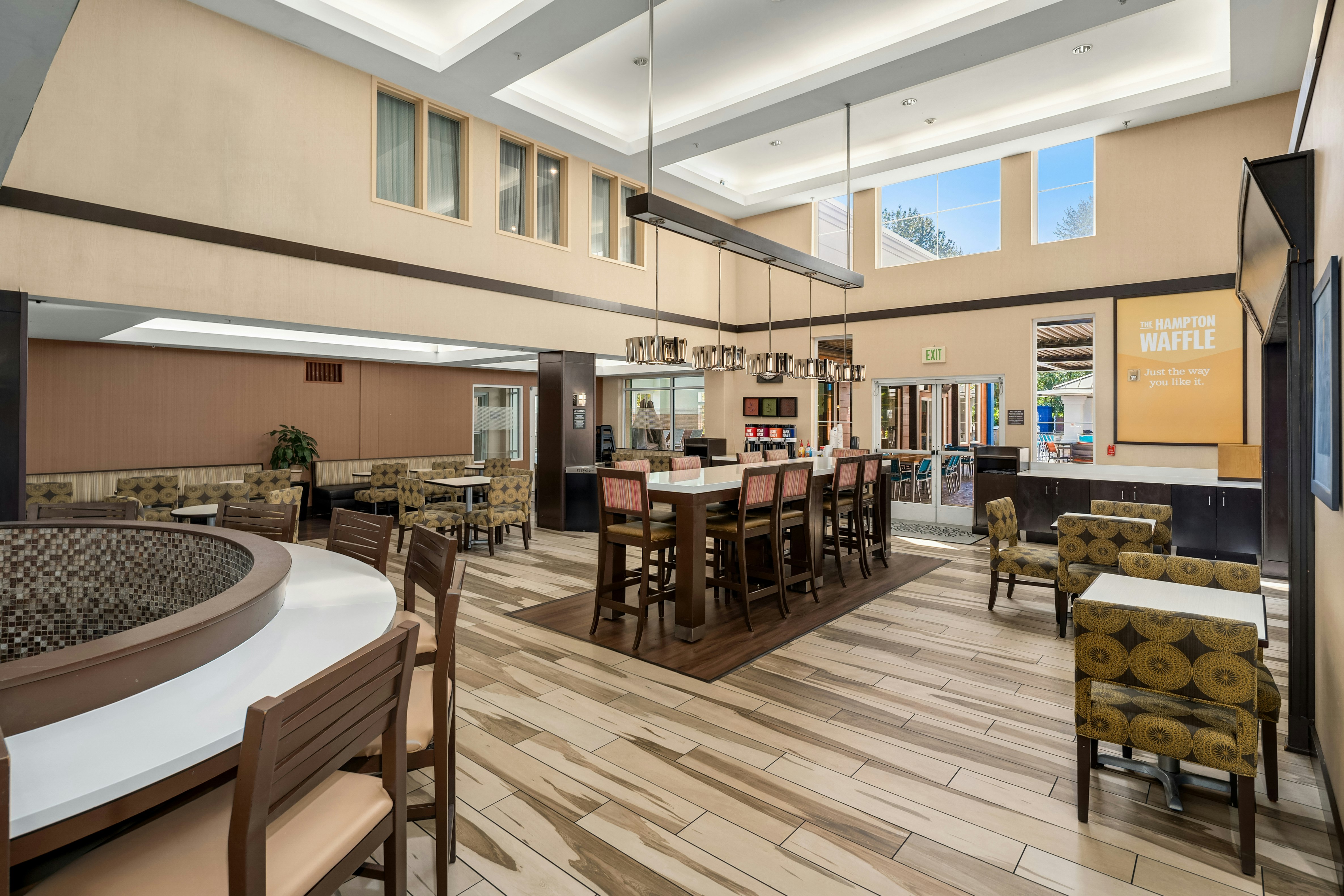 Hampton Inn & Suites Seattle North Lynnwood 42/60