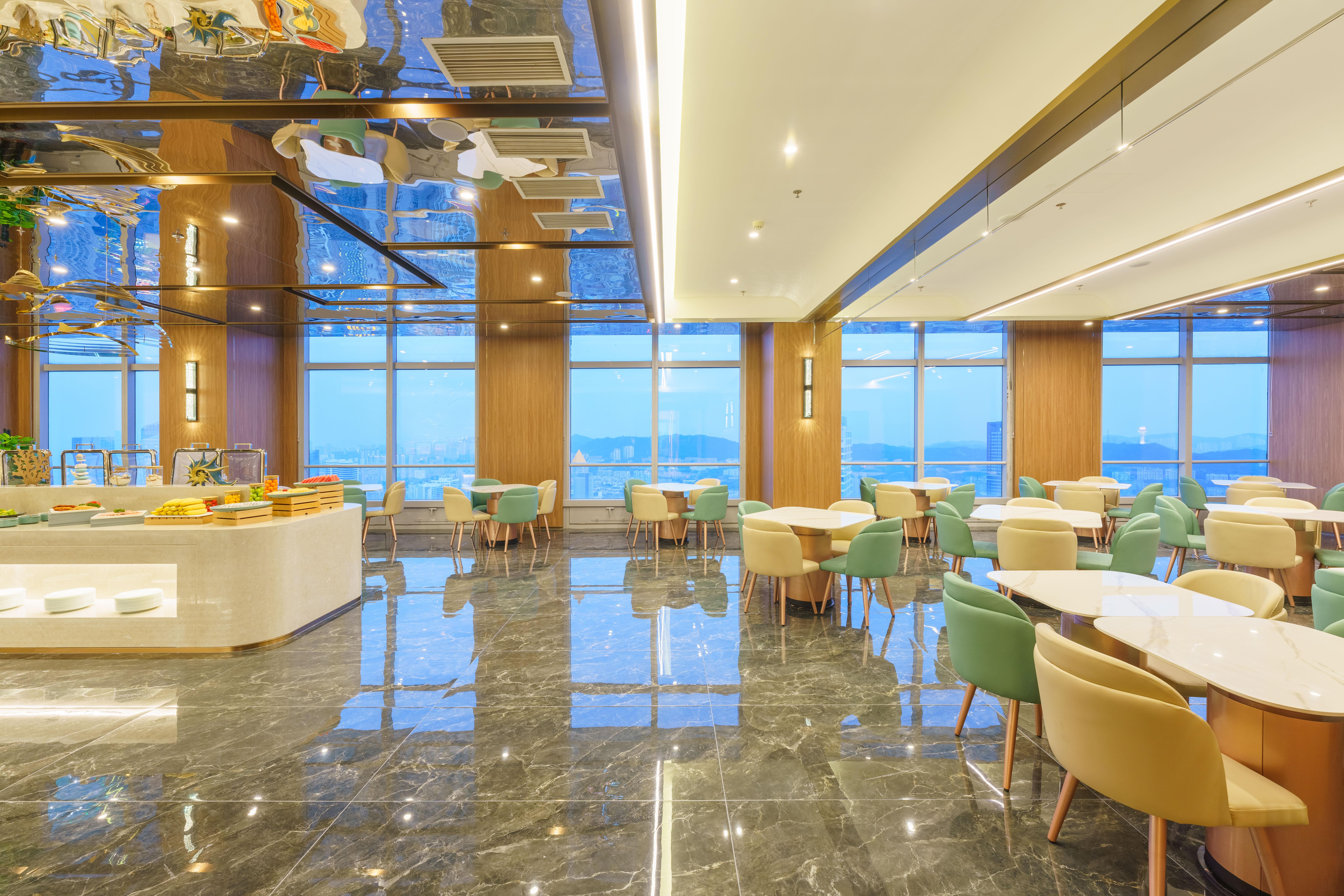 Novotel Dalian Zhongshan Square 30/36