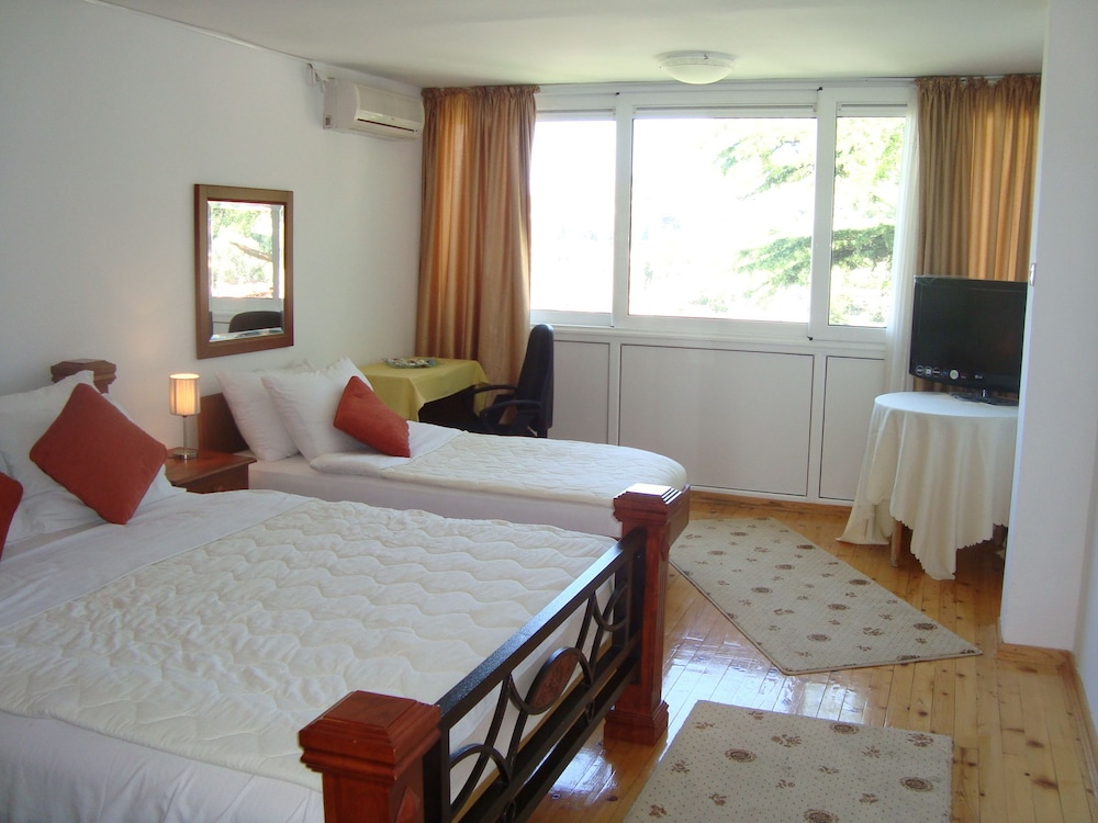 Mediteran Resort Ulcinj 5/17