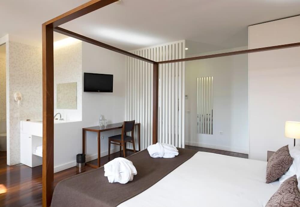 Douro Scala Hotel 32/35