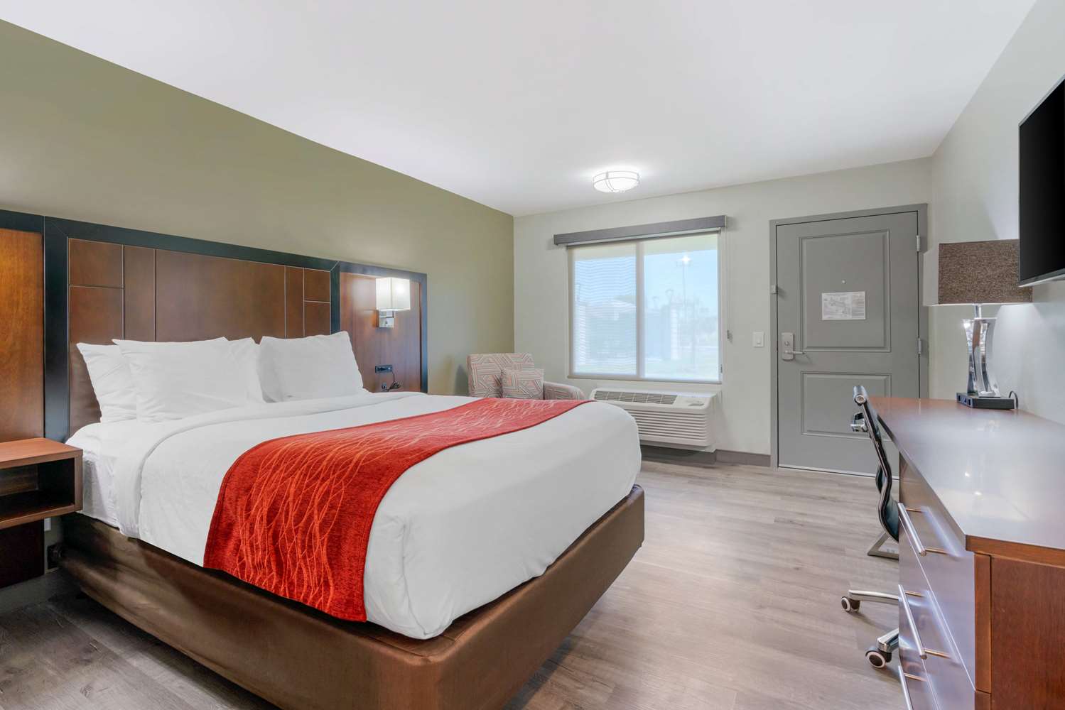 غرفة بسرير كوين، Comfort Inn Antioch - Century Plaza 2/3