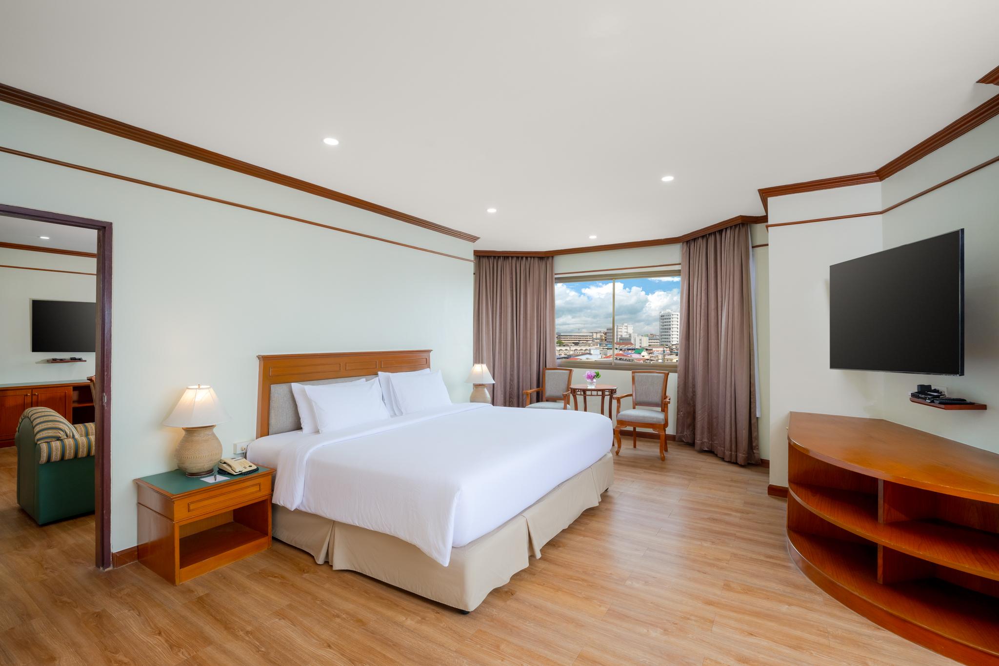 EXECUTIVE, SUITE, DOUBLE BED