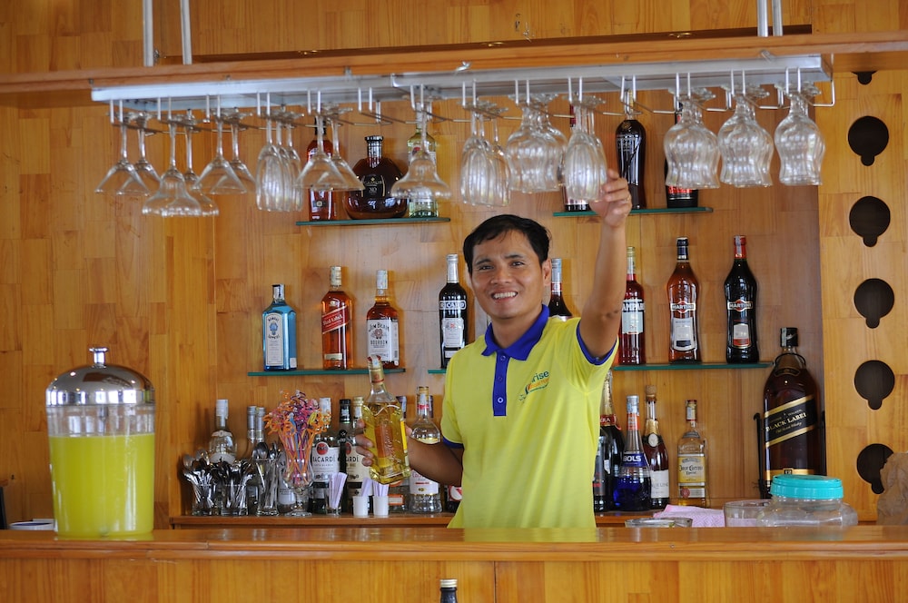 Tahiti Central Hotel 6/59
