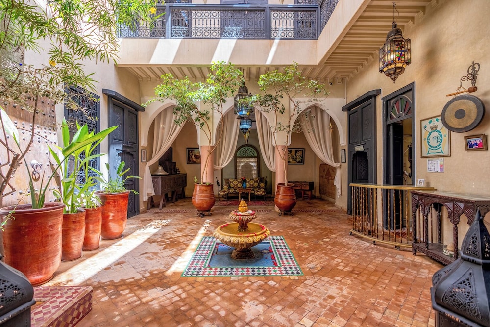 Riad Saba 57/64