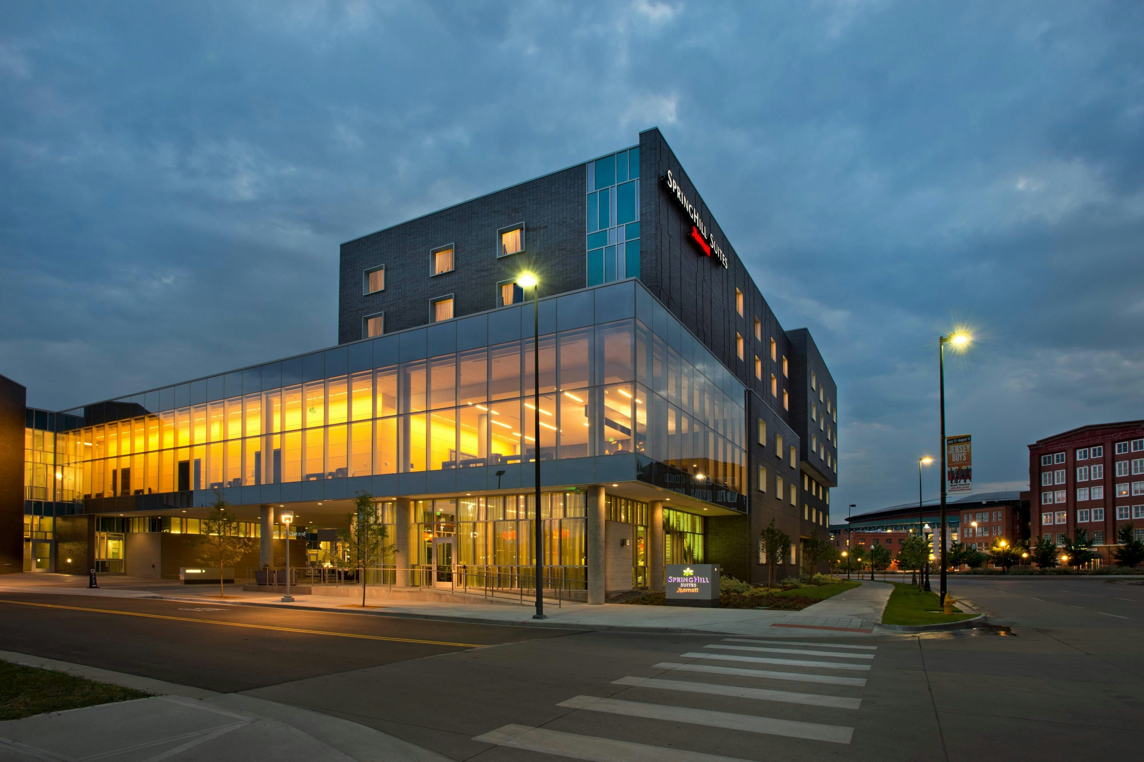 SpringHill Suites by Marriott Denver Downtown 2/18