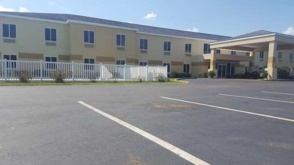 The Rutledge Inn 60/65