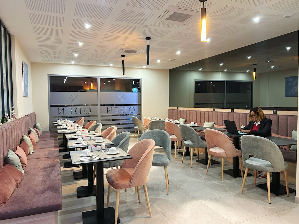 Hotel Oden Paris Ivry 37/50