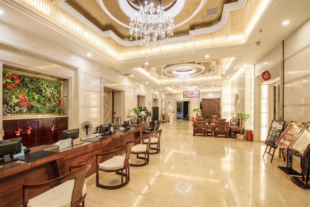 Haikou Baofa Shengyi Hotel 24/27