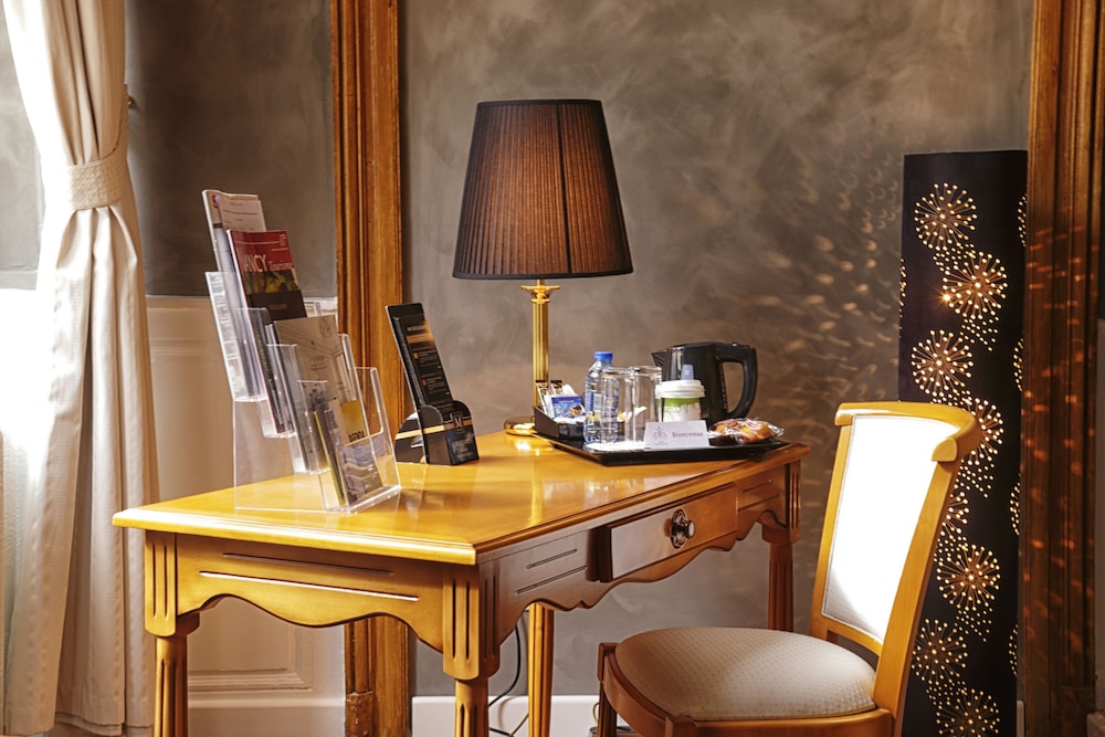 Hotel D haussonville 28/41