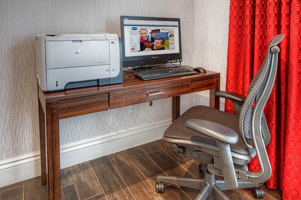 Hampton Inn Milpitas 36/40
