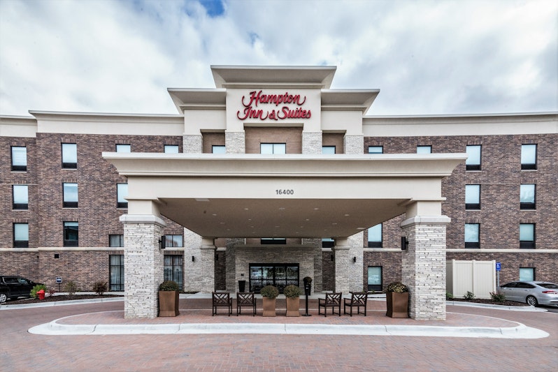 Hampton Inn Suites Allen Park 2/41