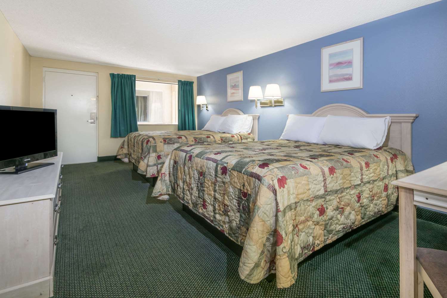 Days Inn Austin South 10/19