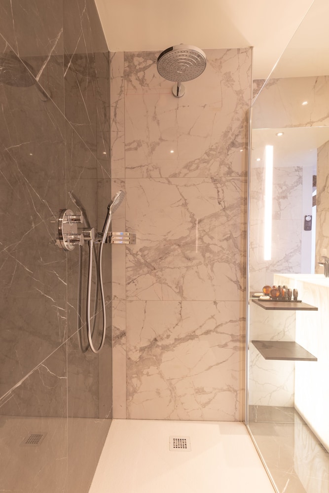 Boutique Hotel Sablon by CW Hotel Collection 67/69