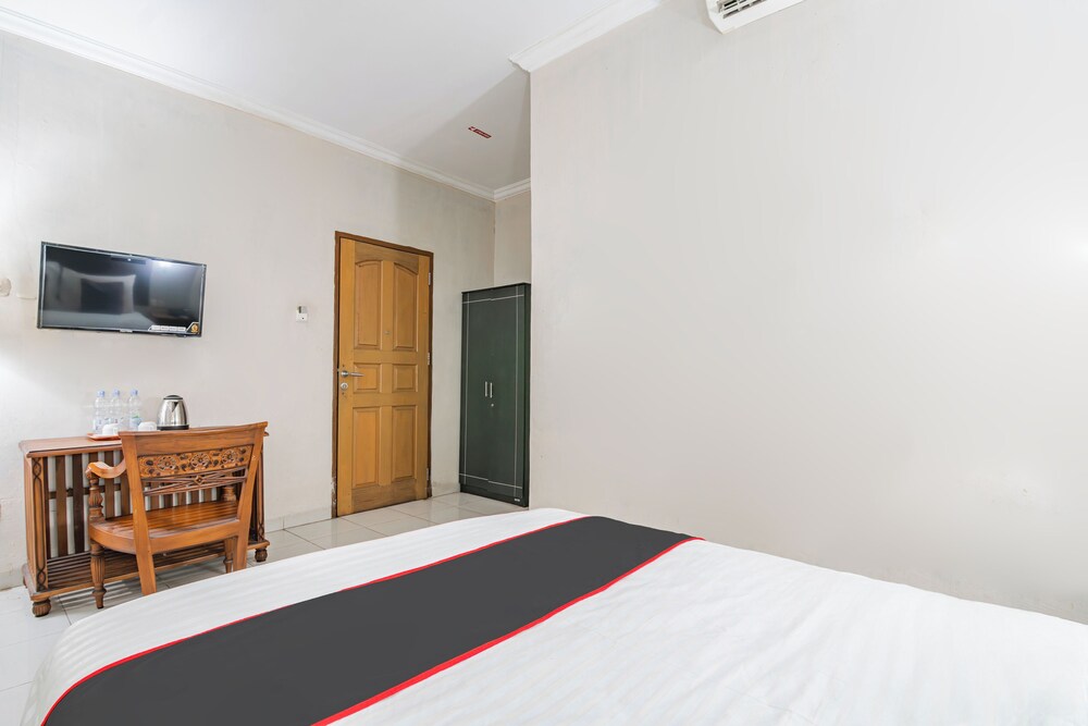 Room at Collection O 94063 Olgaria Hotel, PEKANBARU