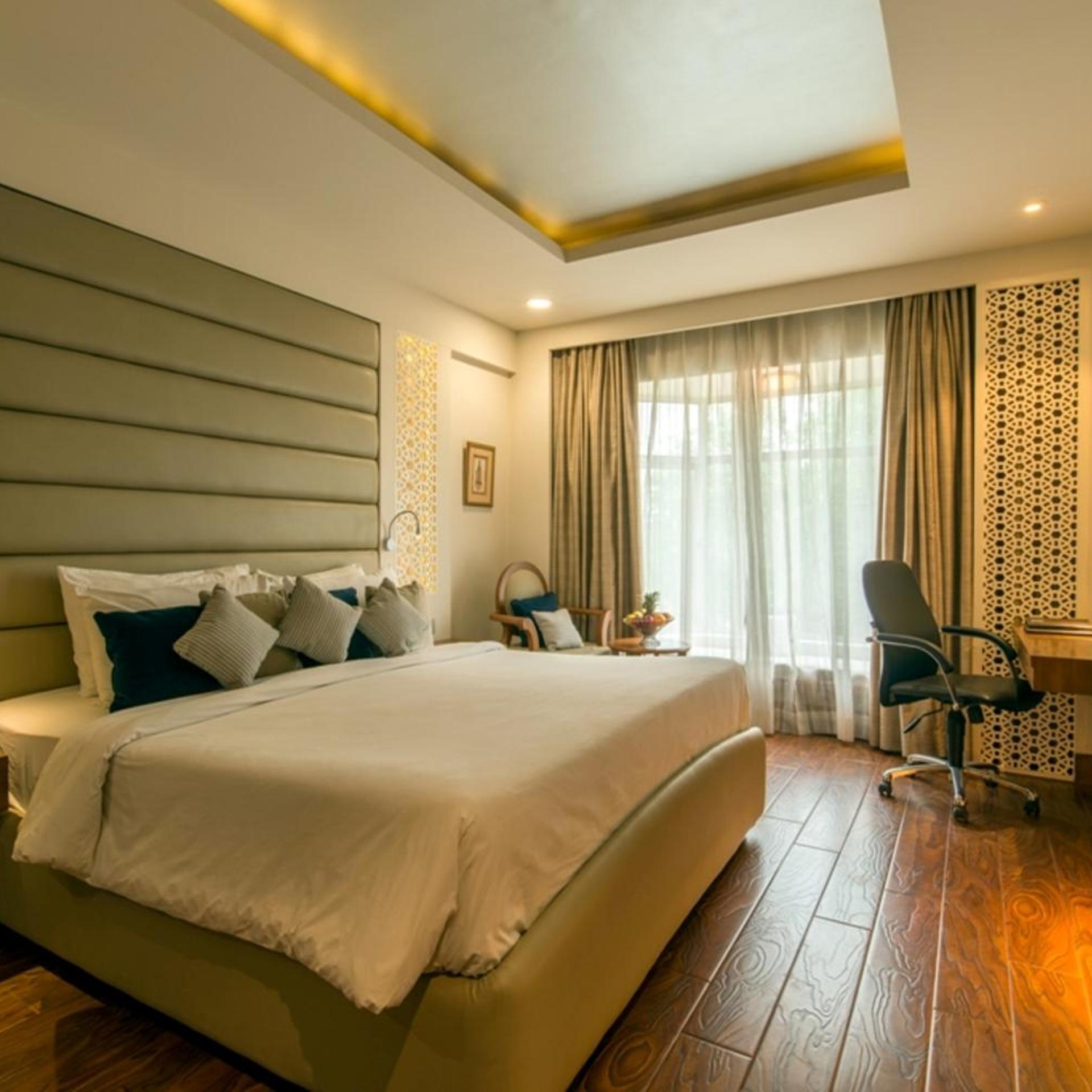 Hazel Suite