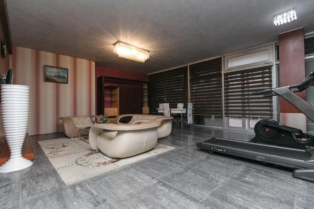Clover Hotel Baku 37/50