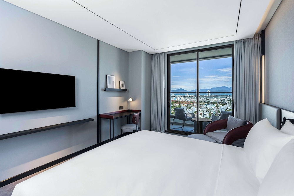 Radisson RED Danang 13/50