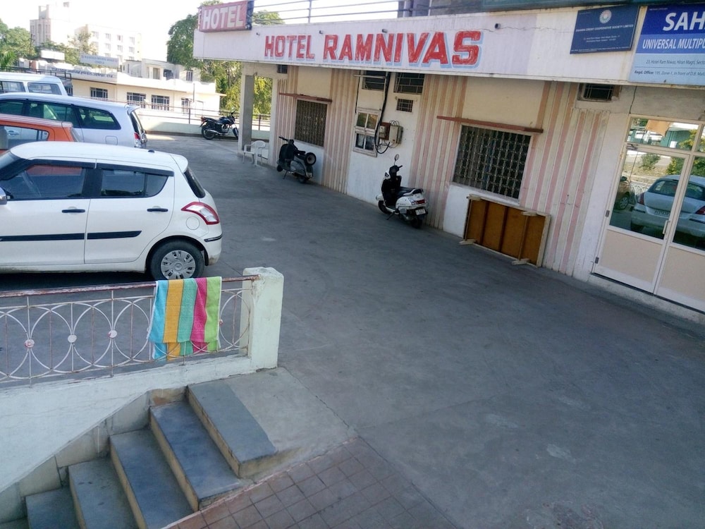 Hotel Ram Niwas 44/47