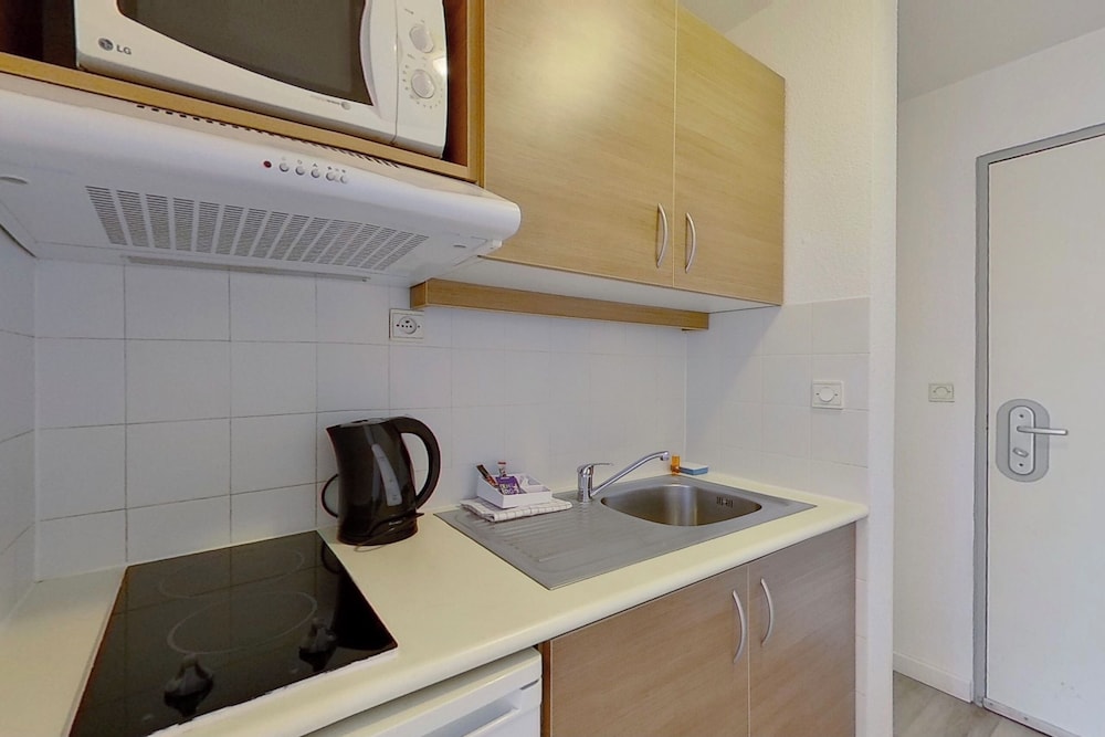 City Residence Aix En Provence 48/49