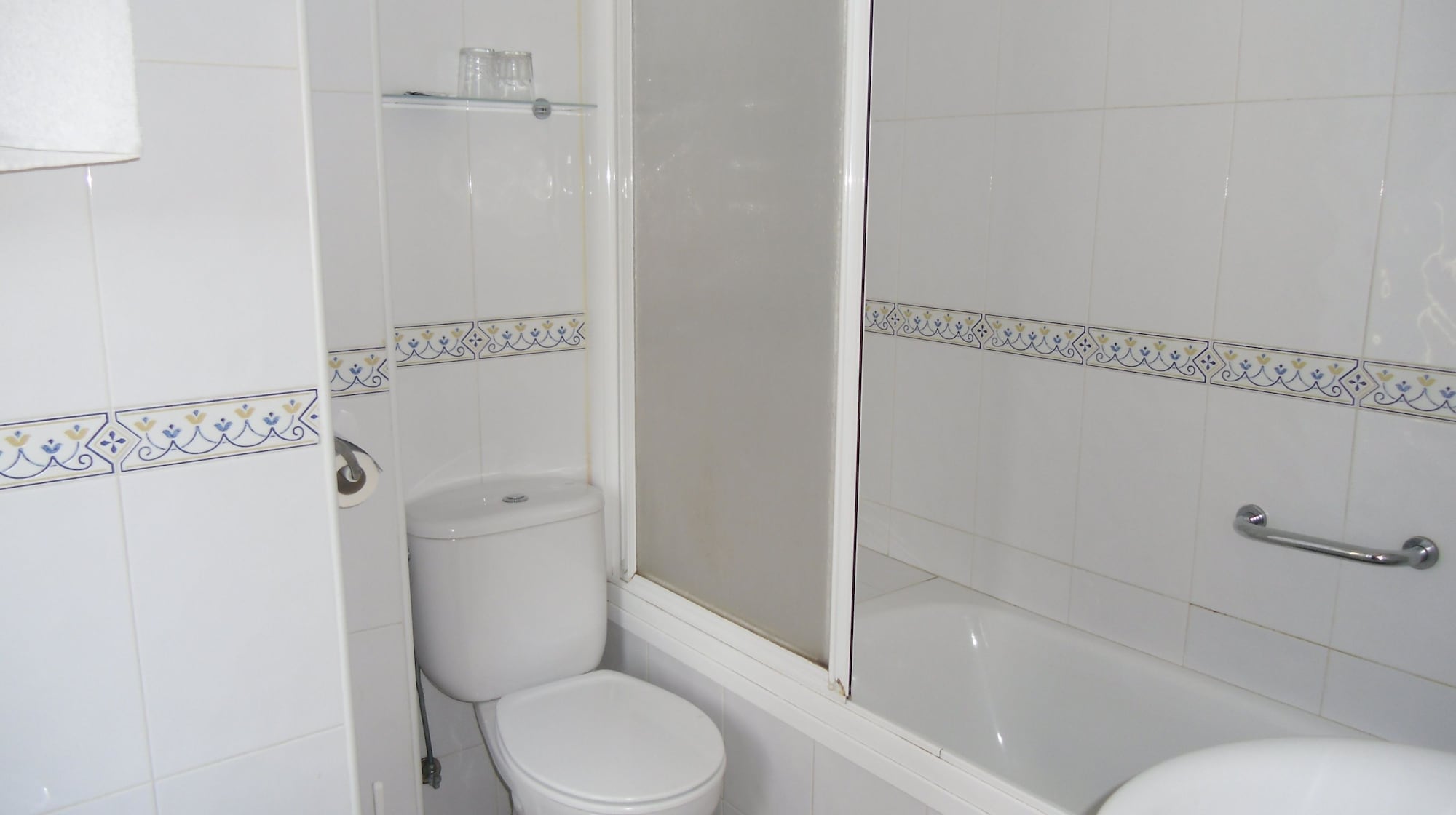 hostal paris