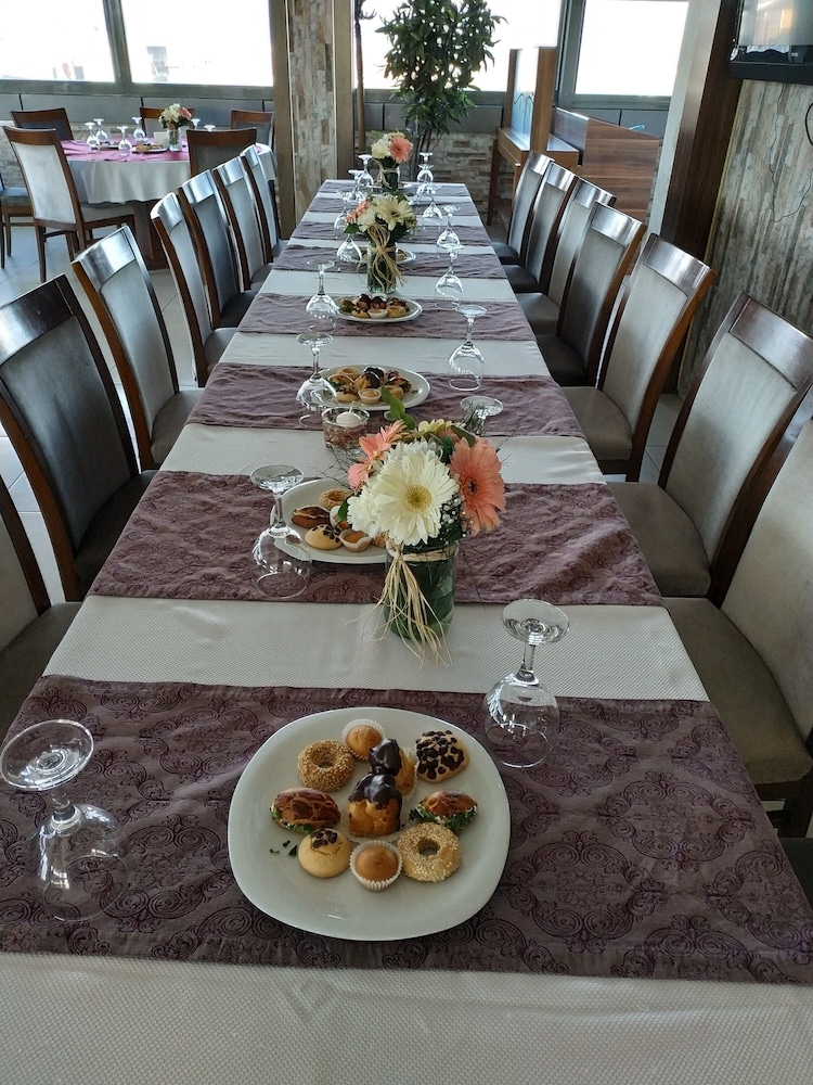 Grand Simay Hotel 34/50