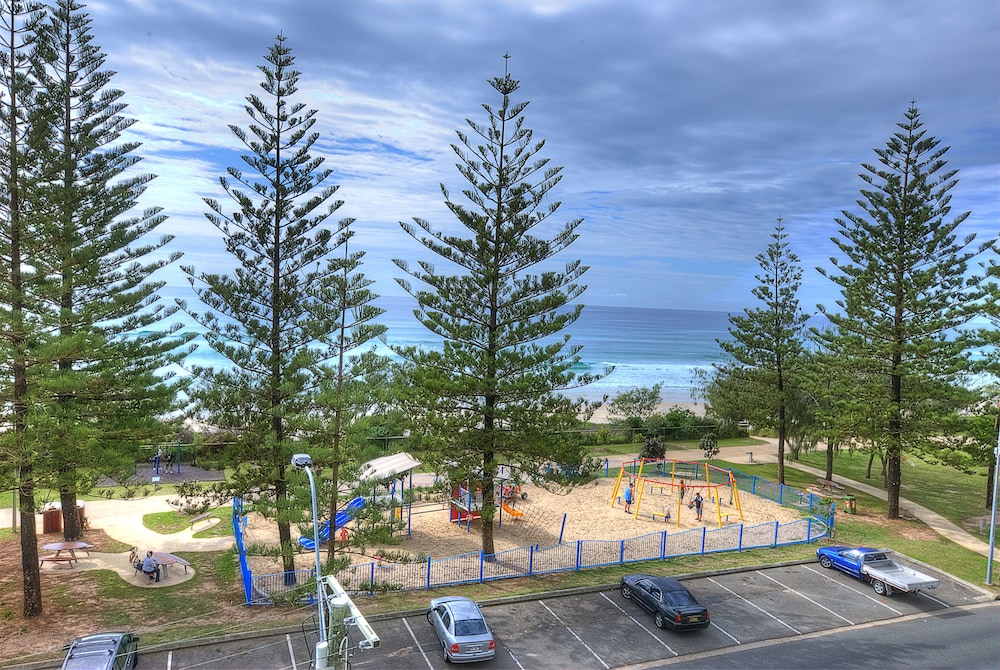 Solnamara Beachfront Apartments 71/75