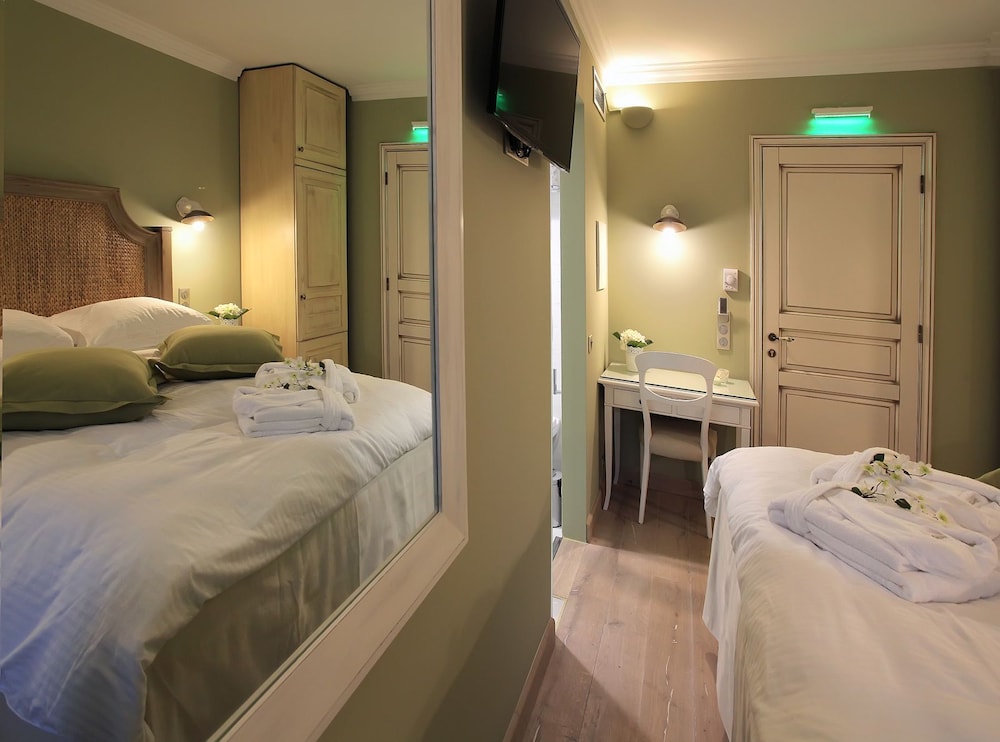 Doltso Hotel 3/20