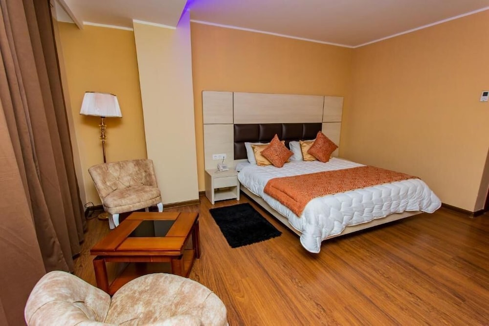 Hotel Royal Elisa 14/48