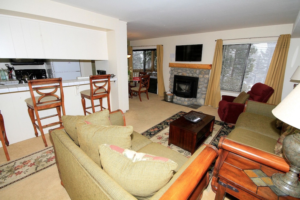 Mammoth Mountain Reservations Condo Collection 24/36