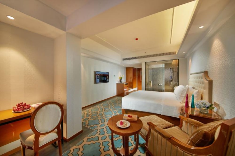 The Hotel V (Zhenjiang Jingkou) 20/25