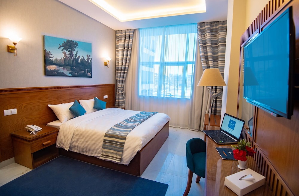 Lamar Azur Hotel 14/39