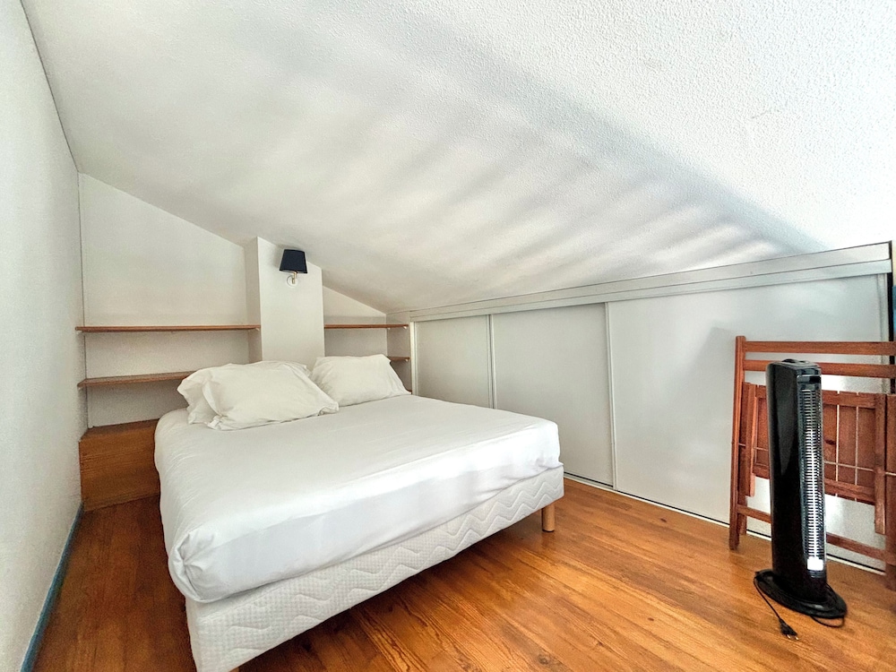 Studio, Double Bed, Balcony or Terrace